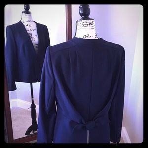 Never worn navy blue Tahari  blazer with tags